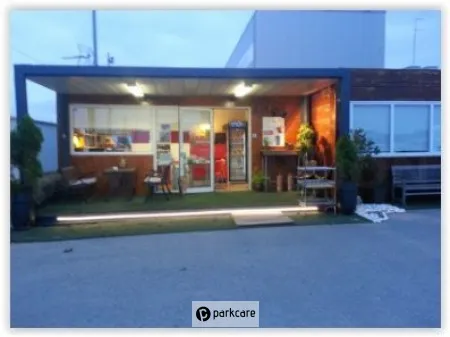 Victoria Parking Barcelona imagen 2